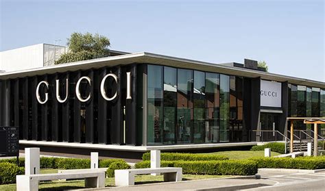 is it dumb to buy gucci|does gucci outlet have sales.